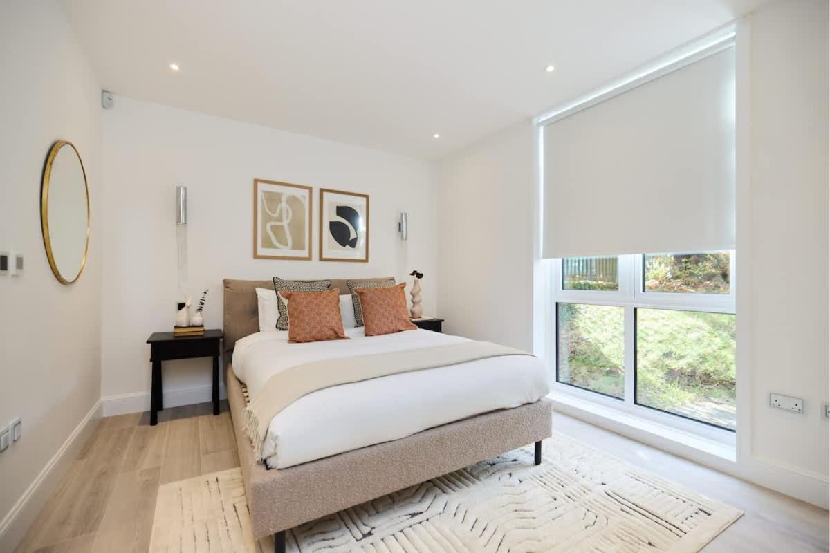 The Primrose Hill Place - Charming 4bdr Flat With Communal Garden London